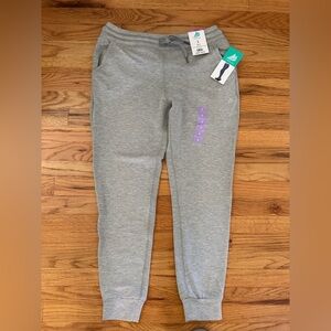 NWT Gray Free2B Fleece Joggers - Small